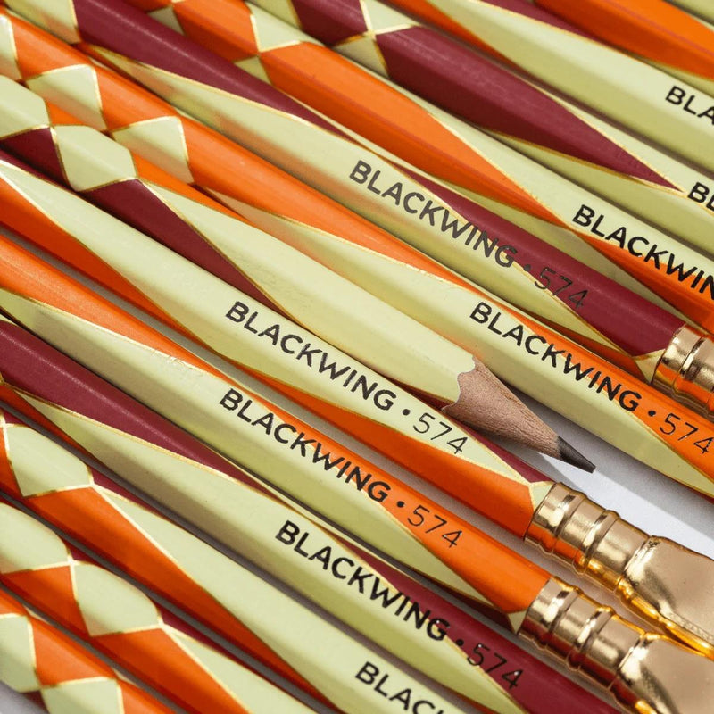 Palomino Blackwing Volume 574 Sert Grafit Ahşap Kalem