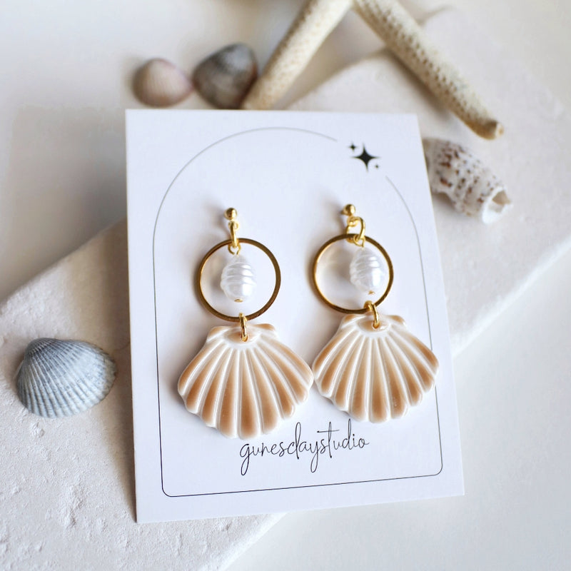 Shell Glow Earring