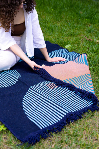 Tokio Geri Dönüşümlü Kilim