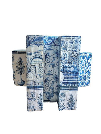 Dicas Blue Ceramic Coffee Table