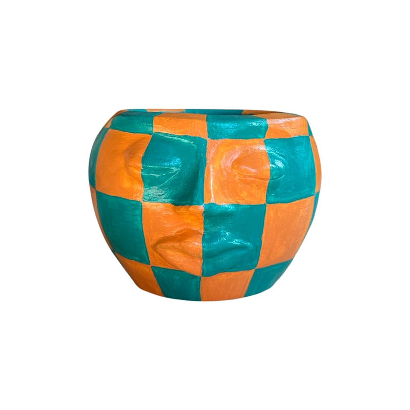 Checkered Head Pot