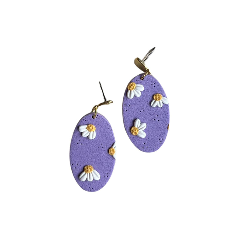 Lilac Daisy Earring