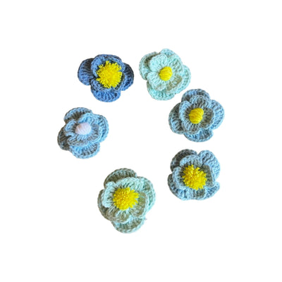 Knitted Flower Clasp