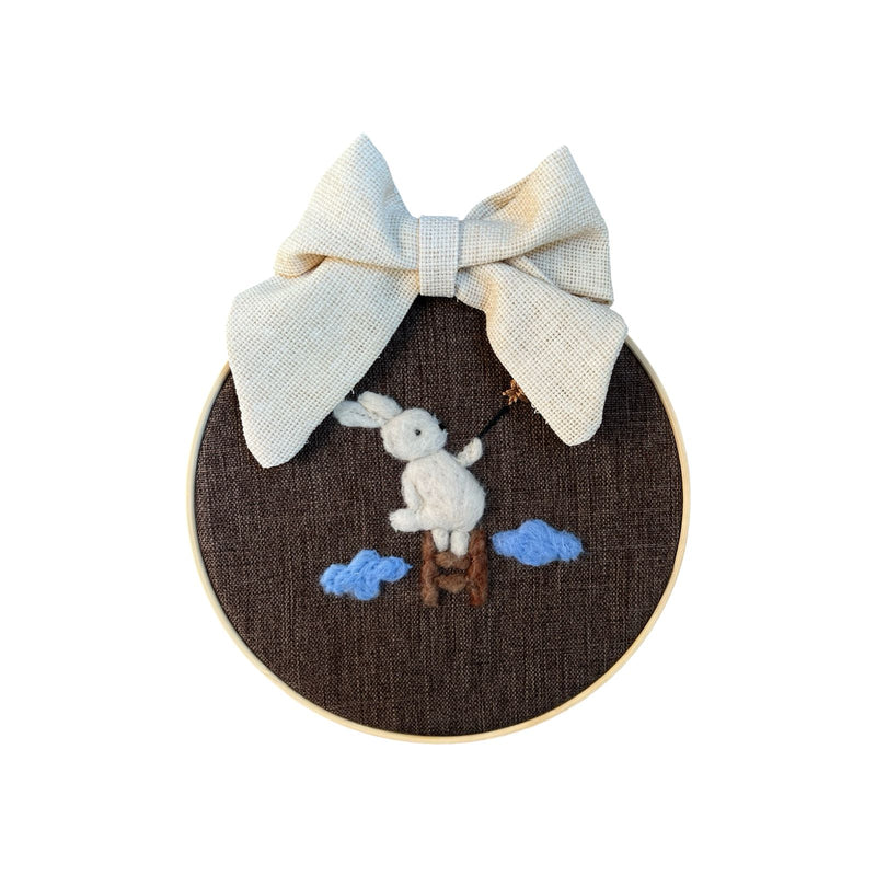 Yıldıza Uzanan Tavşan Keçe Kasnak Pano