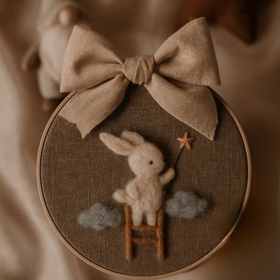 Yıldıza Uzanan Tavşan Keçe Kasnak Pano