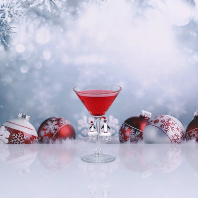 Christmas Penguin Design Cutout Martini Cocktail Glass