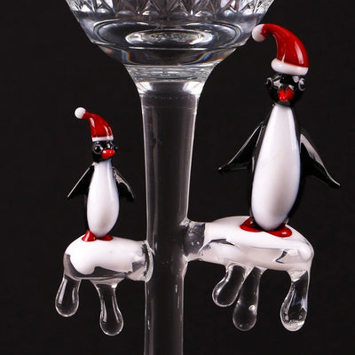 Christmas Penguin Design Cutout Martini Cocktail Glass