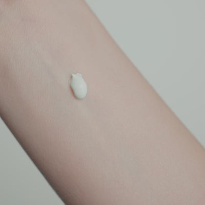 Broad Spectrum SPF 50+ Sunscreen - 02 Medium