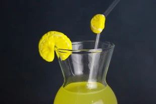 Lemon Figured Presentation Carafe and Glass Straw Set